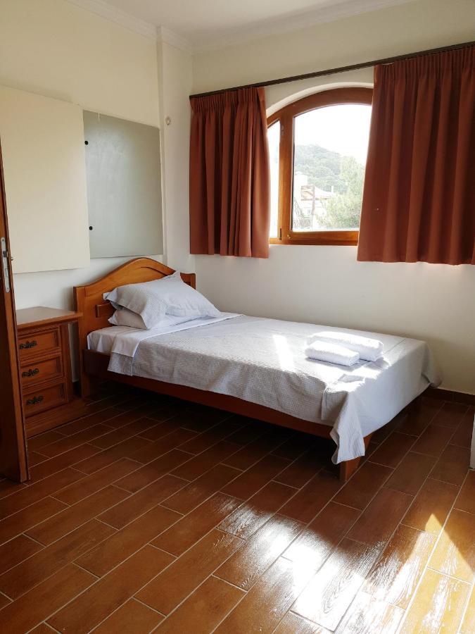 Villa Apex With Seaview Lagonisi Bagian luar foto